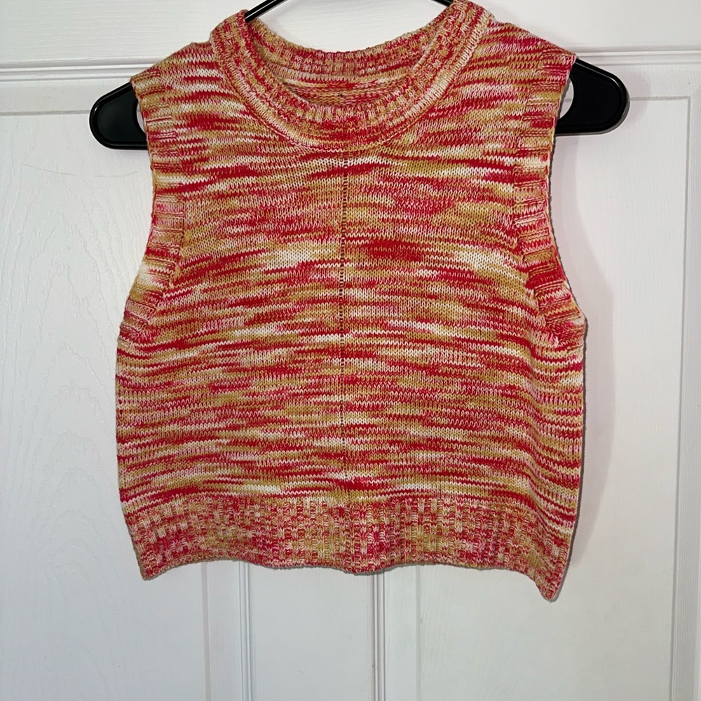 Multicolor Sleeveless Knit Top
